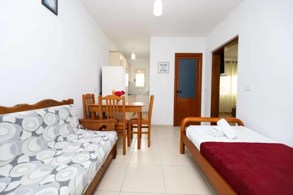 Vila Agolli Vlorë 외부 사진